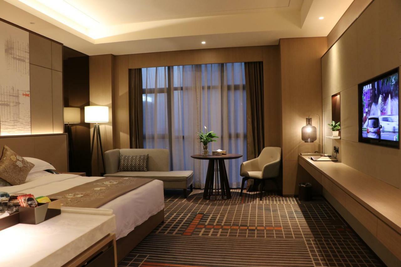 Ramada Plaza By Wyndham Changsha Wangcheng Exterior foto